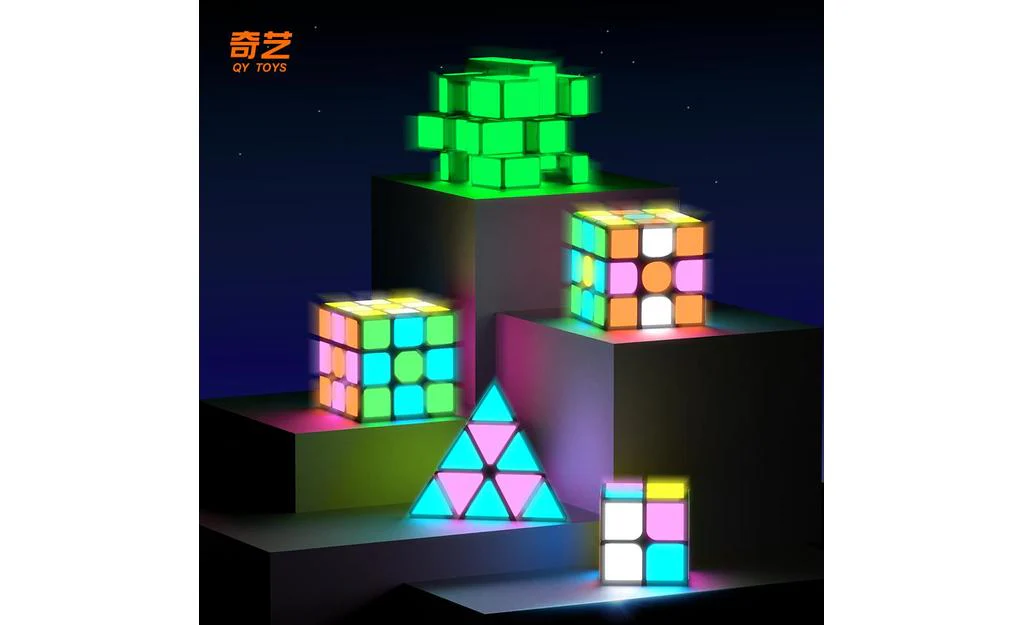 QiYi 3x3 (Glow in the Dark) - Image 7